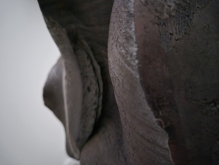 Meta Drčar. Vmesni volumen, 2026. Detajl postavitve